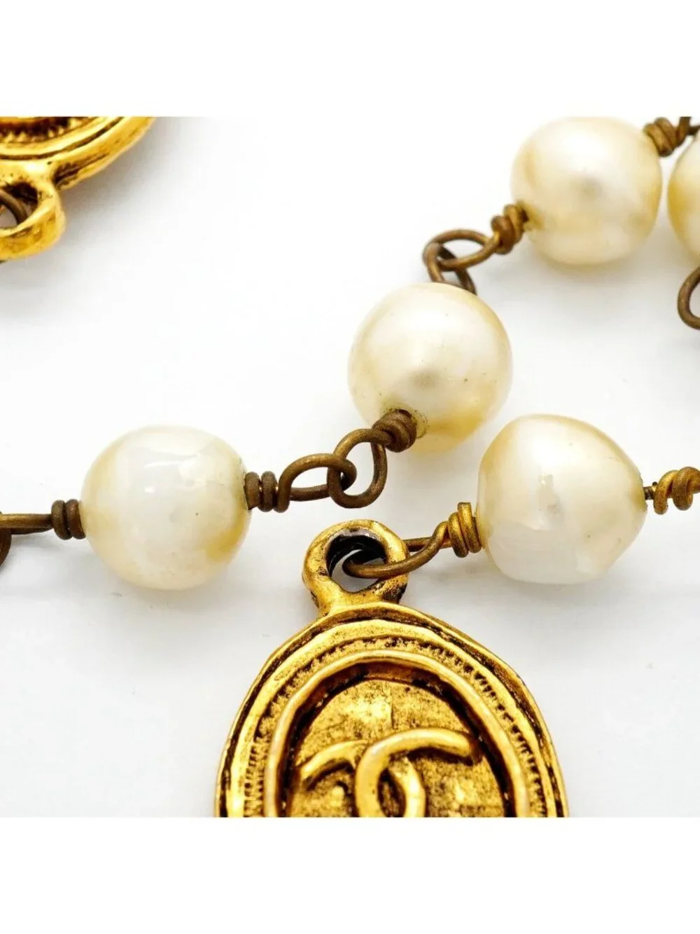 Chanel Necklace Vintage CC Logo Gold Plated Faux Pearl